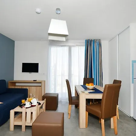 Cap D'agde 3pc 6/8 Nakara * Agde